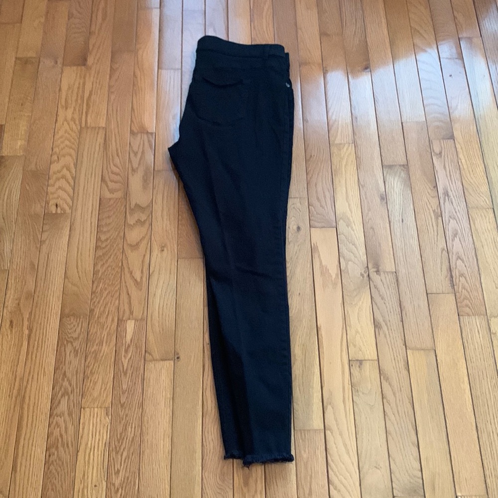 HUE Distressed Jeans (Black) - Picture 2 of 13